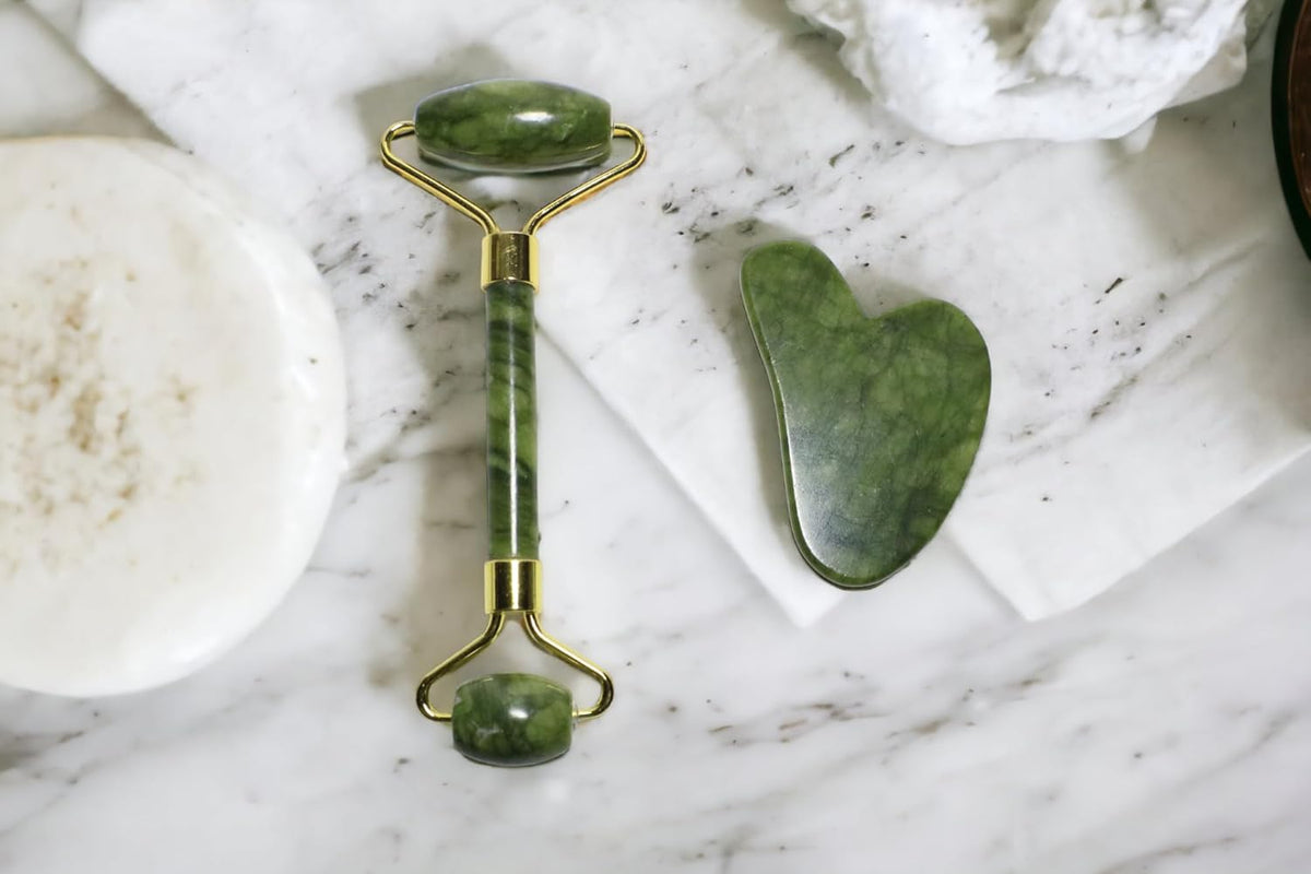Face Roller & Gua Sha Set Jade Face Roller for Skin Care