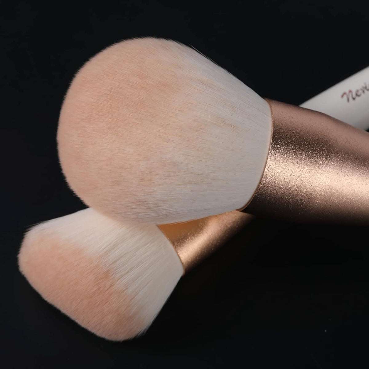 Makeup Brushes Set,  12Pcs Premium Eye Shadow, Eyebrows, Eyeliner, Concealer, Lip Liner，Foundation Makeup Brush White Travel Makeup Set,Cruelty-Free Synthetic Fiber Bristles